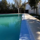 Grúa de piscina Ayuntamiento de Posadas