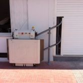 Salvaescaleras Concesionario Honda en Torrevieja