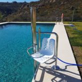 Grua de piscina CP Manilva - Sabinillas